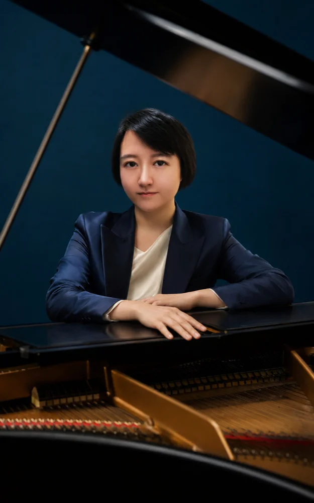 Yuanyuan Que — Piano, Composer